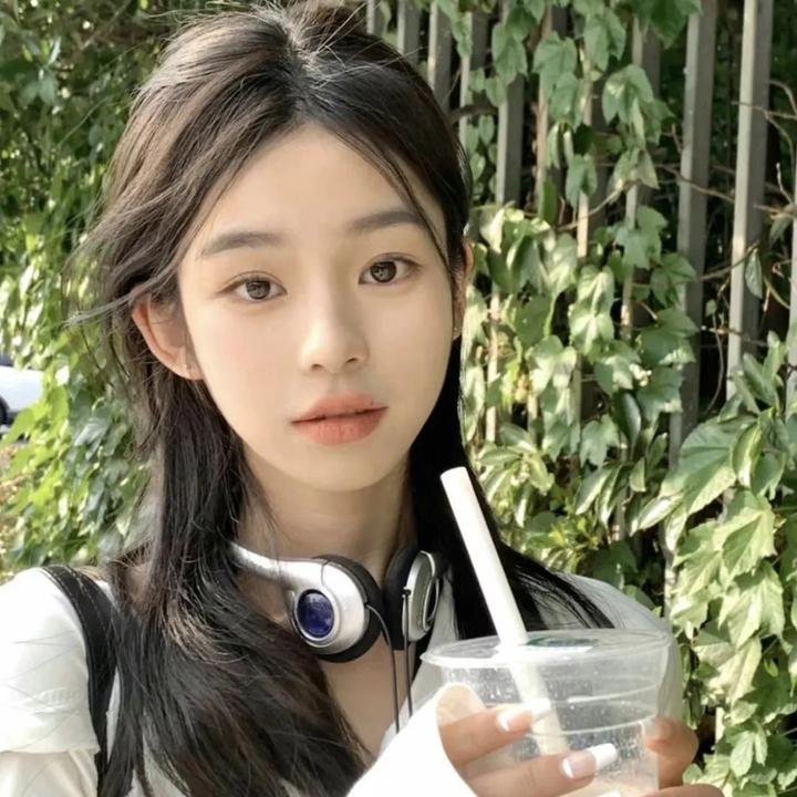 哎呀，皇后娘娘来打工